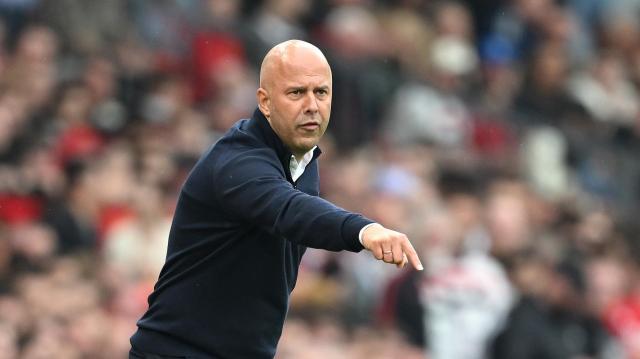 yl7703永利-斯洛特：曼联开局侵略性很强 我们的逼抢收到成效